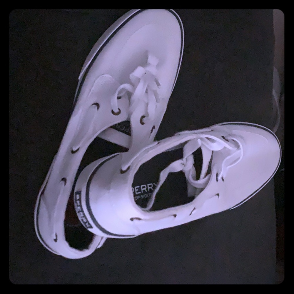 Sperry white size 10 (new)